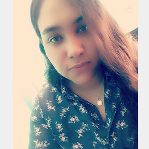 Meet your Posher, Daniela